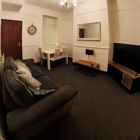 1 - Double In Shared House